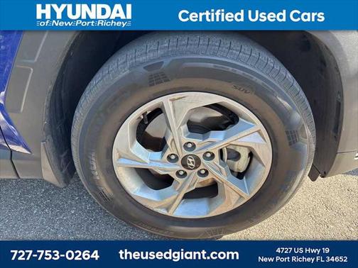 2022 Hyundai TUCSON SE