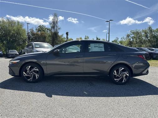 2025 Hyundai ELANTRA Sport