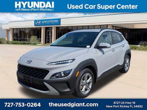 2023 Hyundai KONA SEL