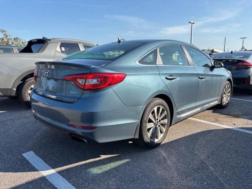 2017 Hyundai SONATA Sport