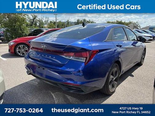 2021 Hyundai ELANTRA SEL