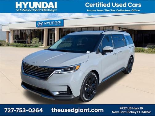 2023 Kia Carnival SX