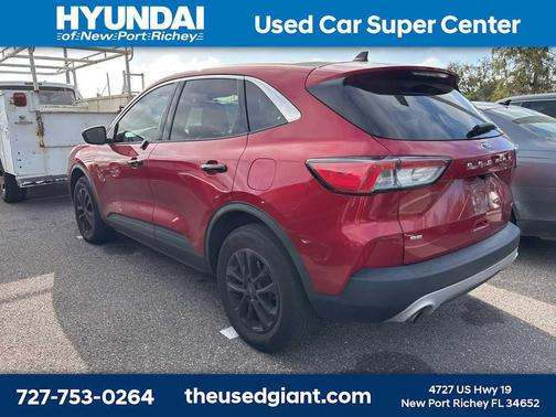 2021 Ford Escape SE