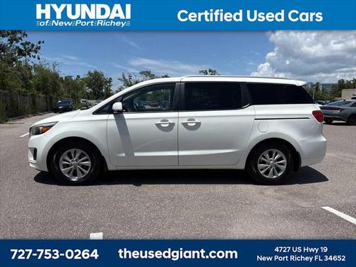 2016 Kia Sedona LX