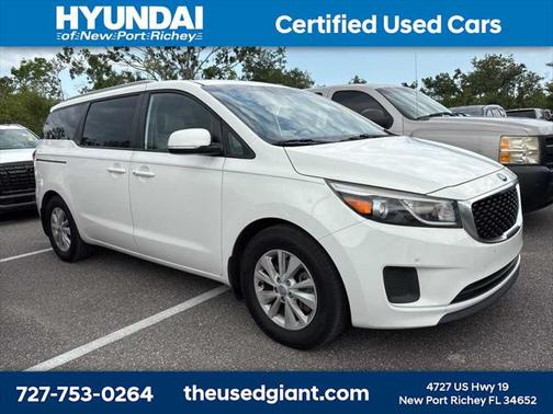 2016 Kia Sedona LX