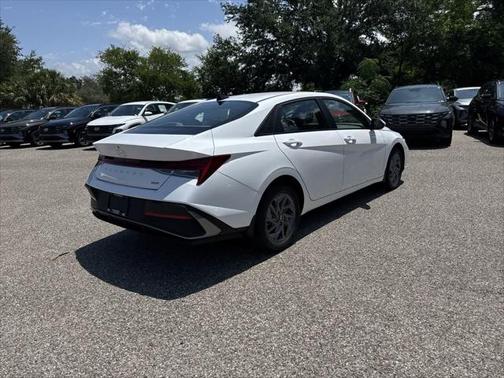 2025 Hyundai ELANTRA HEV Blue