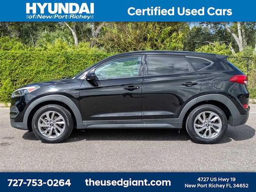 2018 Hyundai TUCSON SE