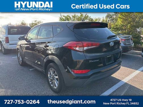 2018 Hyundai TUCSON SE