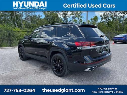 2022 Volkswagen Atlas 2.0T SE w/Technology