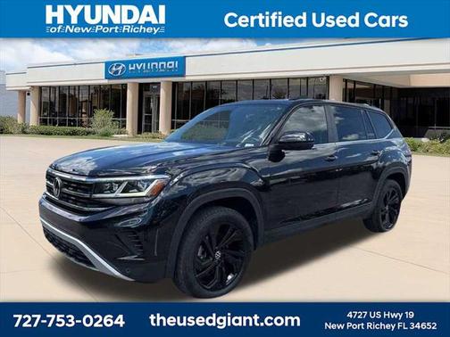 2022 Volkswagen Atlas 2.0T SE w/Technology