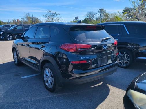 2020 Hyundai TUCSON SE