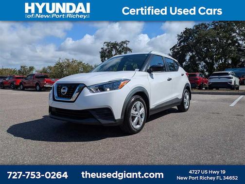 2019 Nissan Kicks S