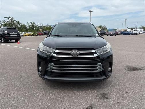 2018 Toyota Highlander Limited Platinum
