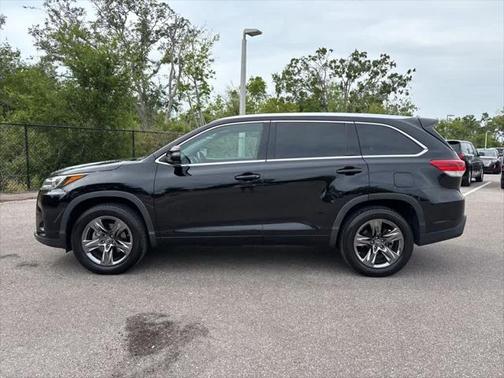 2018 Toyota Highlander Limited Platinum