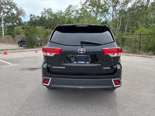 2018 Toyota Highlander Limited Platinum