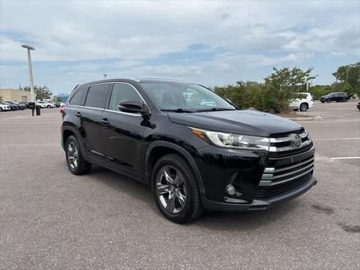 2018 Toyota Highlander Limited Platinum