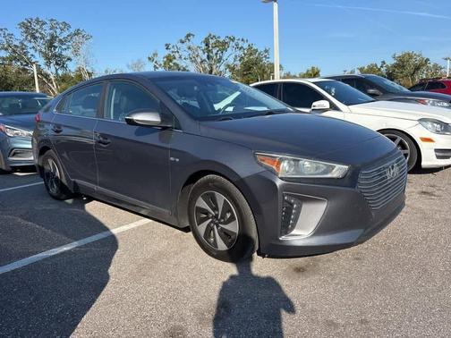 2019 Hyundai IONIQ Hybrid SEL