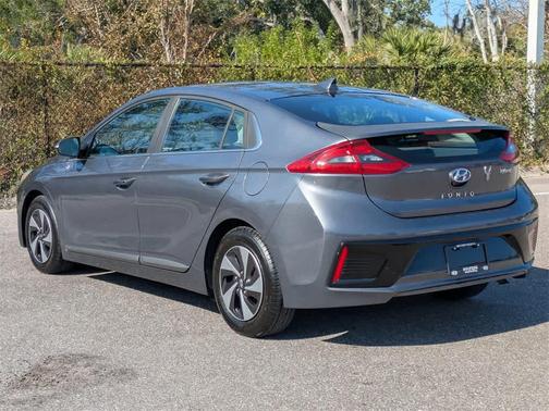 2019 Hyundai IONIQ Hybrid SEL