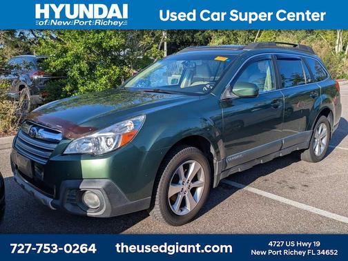 Cypress Green Pearl 2013 Subaru Outback 2.5i Limited