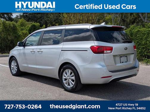 2017 Kia Sedona LX