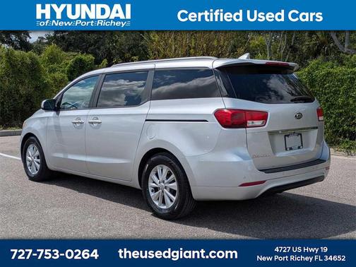 2017 Kia Sedona LX
