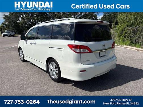 2012 Nissan Quest LE