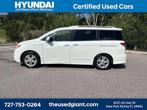 2012 Nissan Quest LE