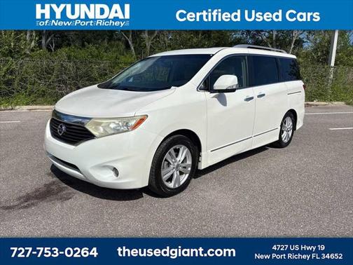 2012 Nissan Quest LE