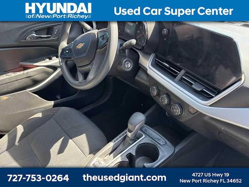 Cypress Gray 2025 Chevrolet Trax LS