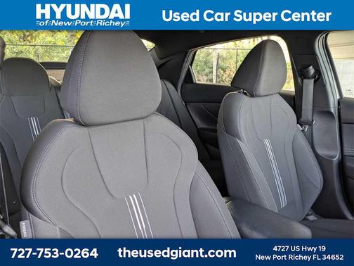 2025 Hyundai ELANTRA Sport