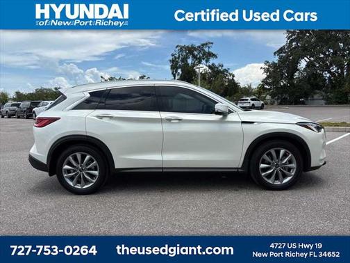 2022 INFINITI QX50 ESSENTIAL