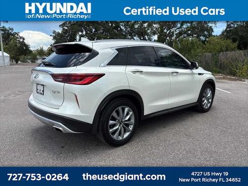 2022 INFINITI QX50 ESSENTIAL