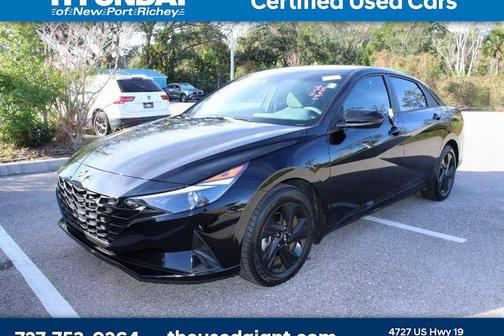 2023 Hyundai ELANTRA SEL