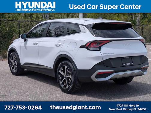 2023 Kia Sportage EX