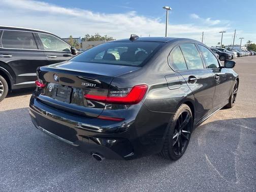 2021 BMW 330 xDrive