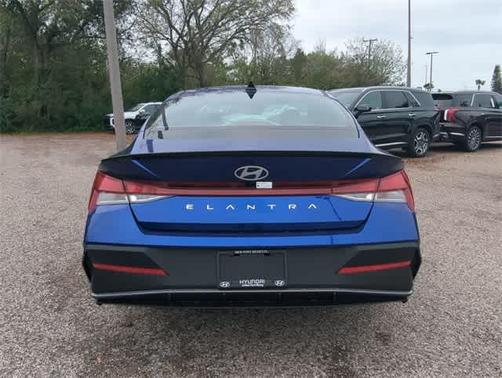 2025 Hyundai ELANTRA Sport