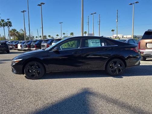 2026 Hyundai ELANTRA Sport