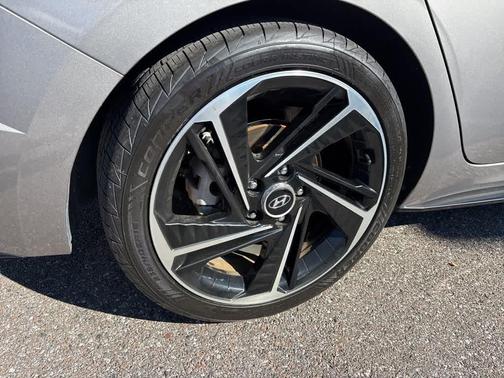 2022 Hyundai ELANTRA N Line