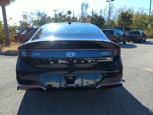 Abyss Black 2026 Hyundai SONATA Hybrid SE