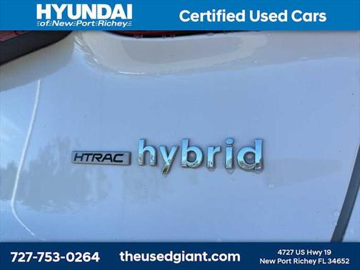 2022 Hyundai SANTA FE HEV SEL Premium