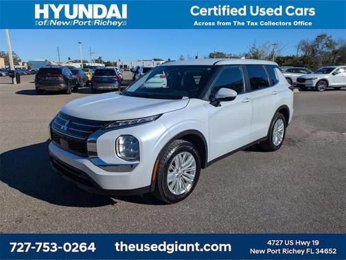 2022 Mitsubishi Outlander ES 2.5 2WD