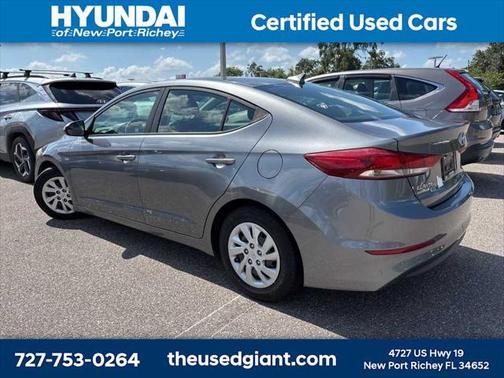 2018 Hyundai ELANTRA SE