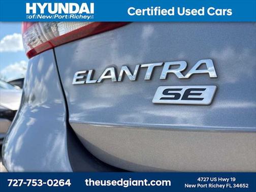 2018 Hyundai ELANTRA SE