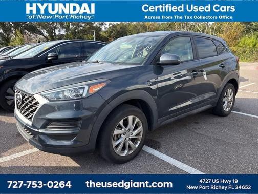 2021 Hyundai TUCSON SE