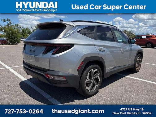 Shimmering Silver 2023 Hyundai TUCSON SEL