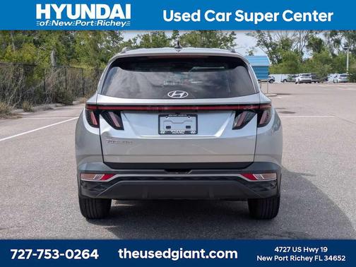 Shimmering Silver 2023 Hyundai TUCSON SEL