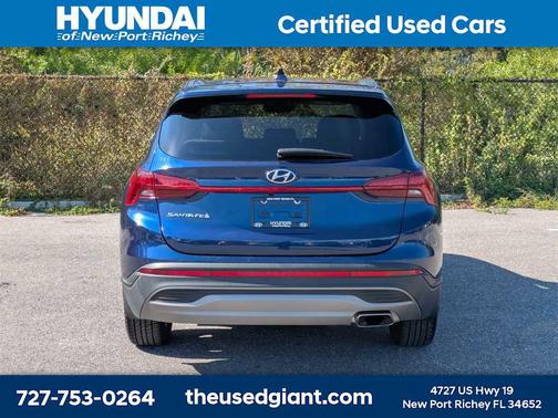 2022 Hyundai SANTA FE SE