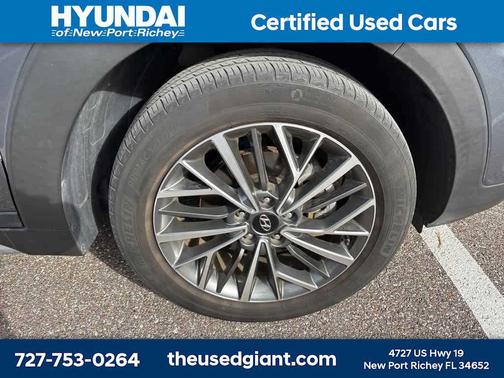 2021 Hyundai TUCSON SEL