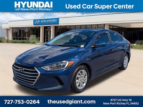 2018 Hyundai ELANTRA SE