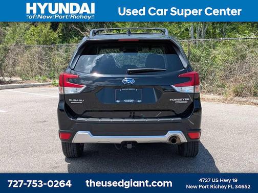 Crystal Black Silica 2020 Subaru Forester Touring